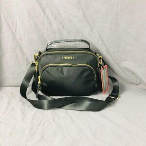 NWT Tumi CorssbodTumi Corssbody bag Voyageur Tory Blacky bag Voyageur Tory Black